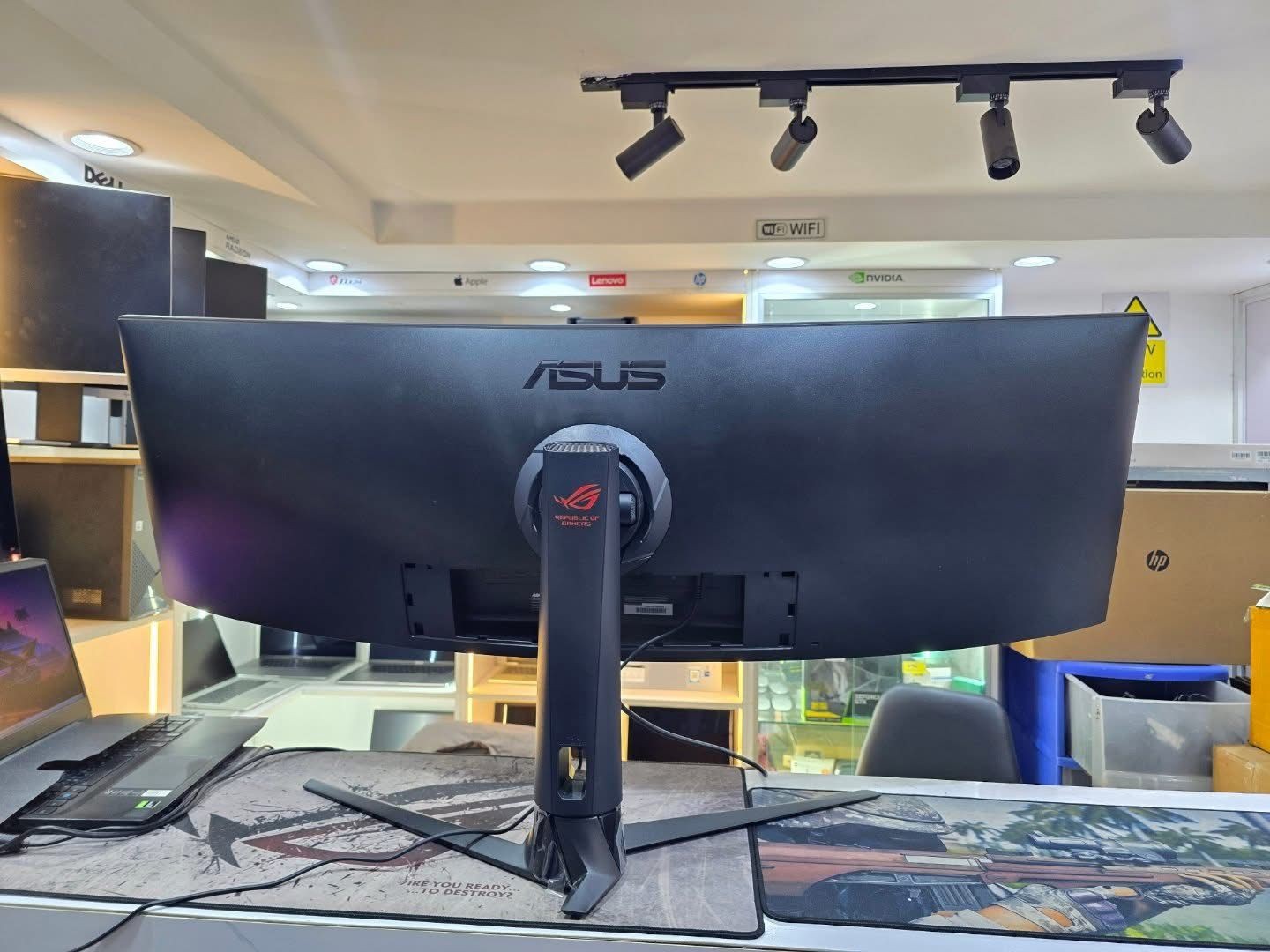 Yetu Stores :: ASUS ROG Strix XG49VQ 49" Ultra-Wide Curved Gaming Monitor
